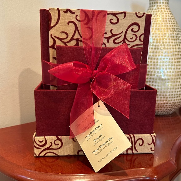 HOBBY LOBBY Photo Journal Boxed Gift Set Archival Safe Acid Free Scroll NIB - Picture 1 of 5